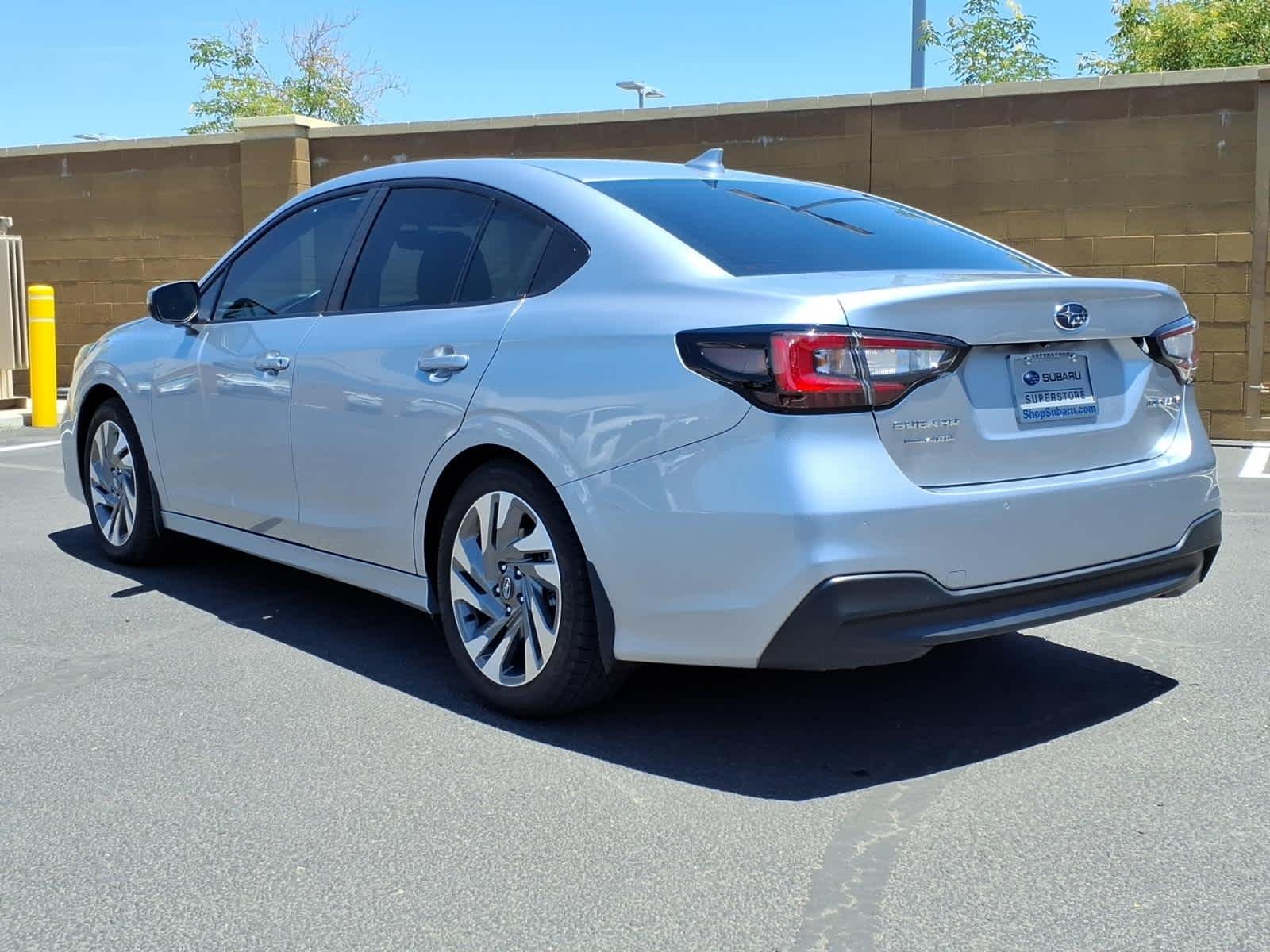 Certified Used 2025 Ice Silver Metallic Subaru Limited image 5