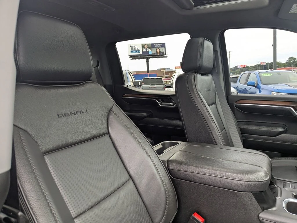 Used 2024 Sterling Metallic GMC Denali image 28