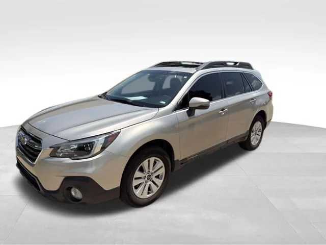 Used 2019 Gray Subaru 2.5i Premium image 8
