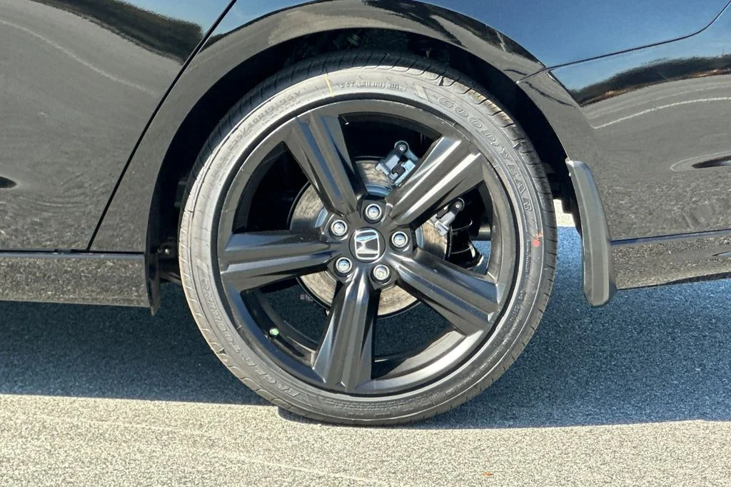 New 2026 Crystal Black Pearl Honda Sport-L image 30