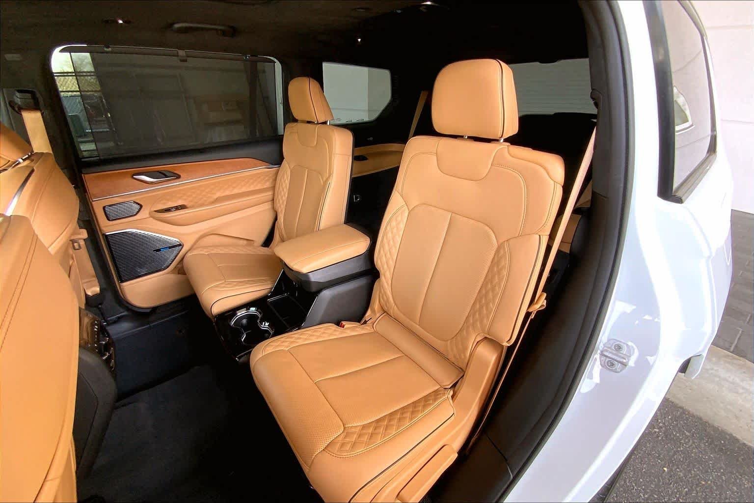 2023 Jeep Grand Cherokee L Summit Reserve - Photo 21