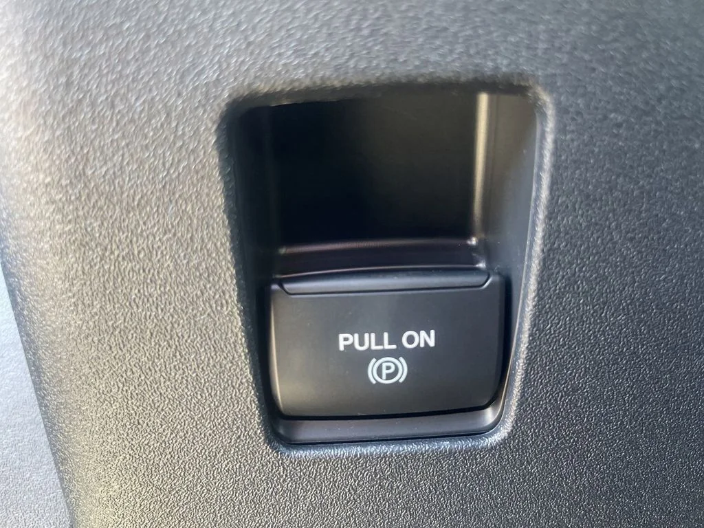 New 2024 Eruption Green Metallic Ford Black Diamond® image 53