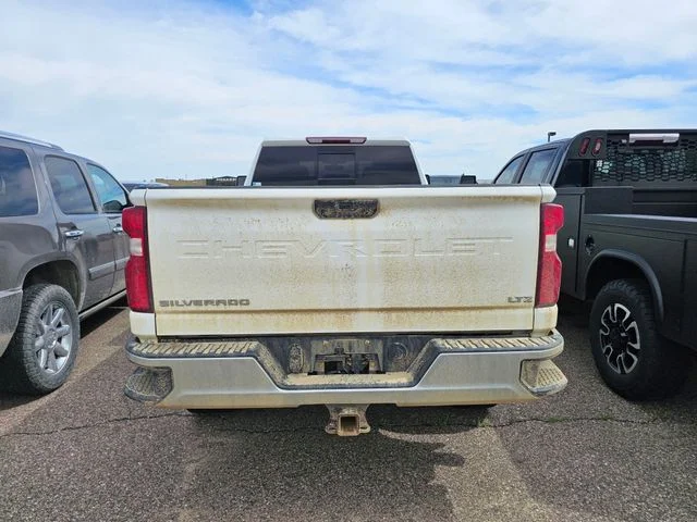 2020 Chevrolet Silverado 2500HD LTZ - Photo 6