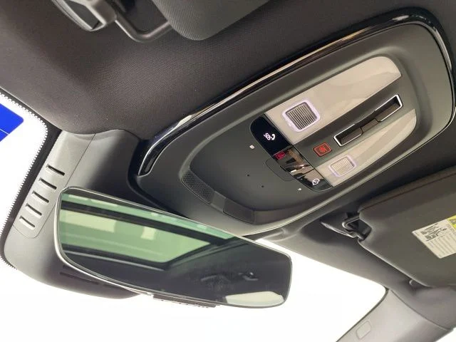 2026 Volvo XC90 Plus - Photo 23