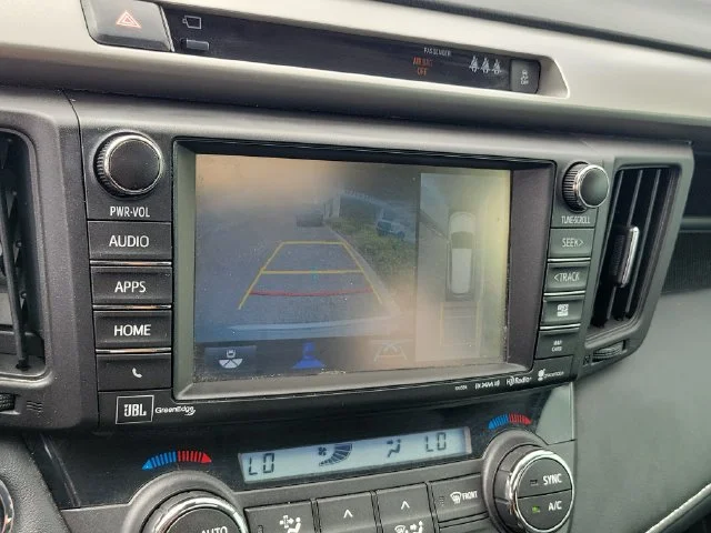 2017 Toyota RAV4 Limited - Photo 33