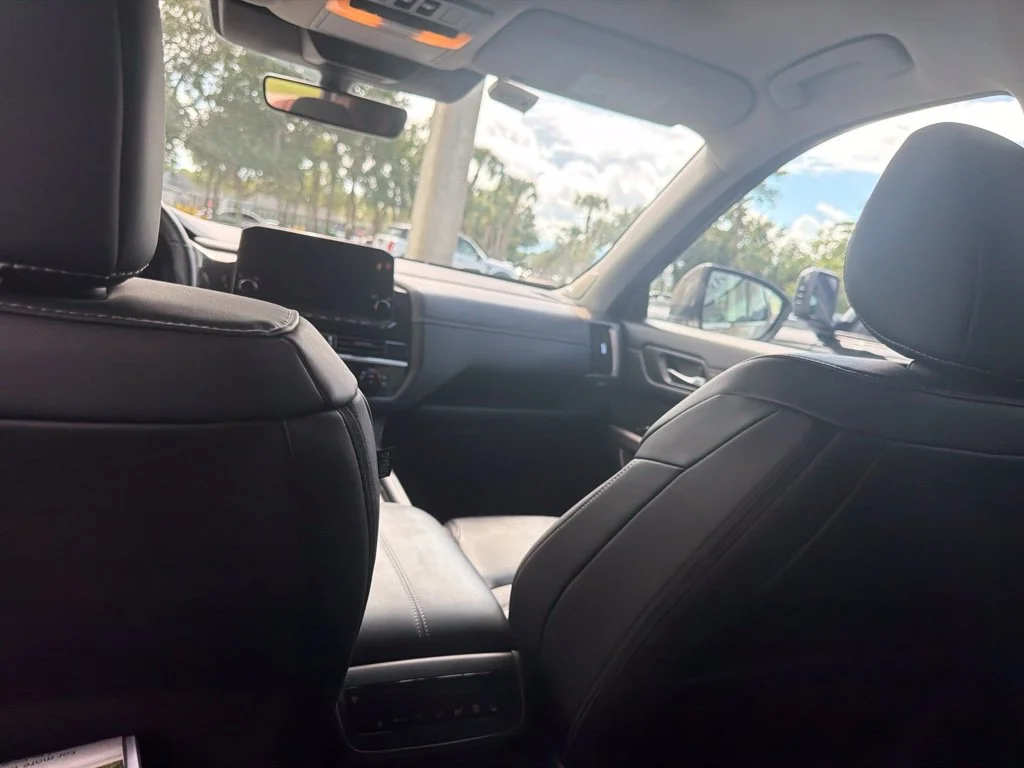 Used 2024 Beige Nissan Platinum image 10
