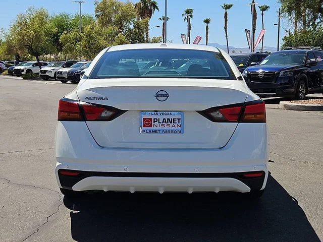 Certified Used 2025 Glacier White Nissan 2.5 SV image 8