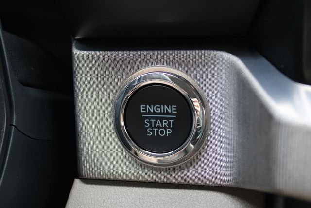 New 2026 Glacier Gray Metallic Tri-Coat Ford Platinum image 15