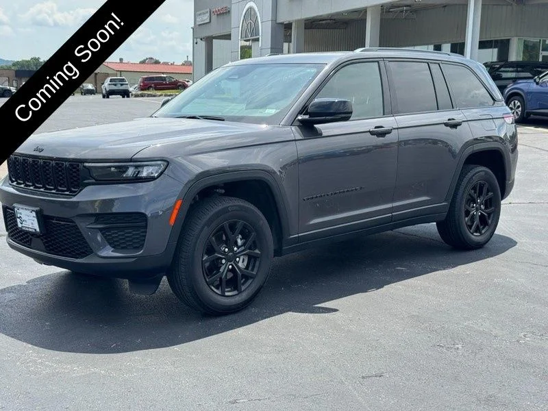 Certified Used 2024 Gray Jeep Altitude X image 8