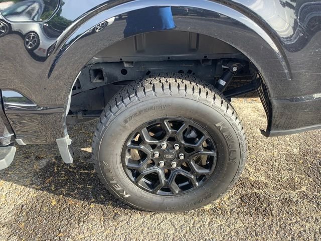Used 2024 Black Ford XLT image 37