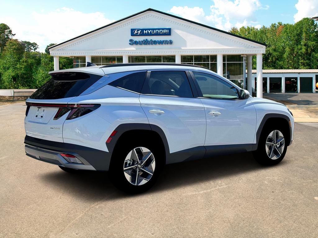 New 2026 White Hyundai SEL Convenience image 8