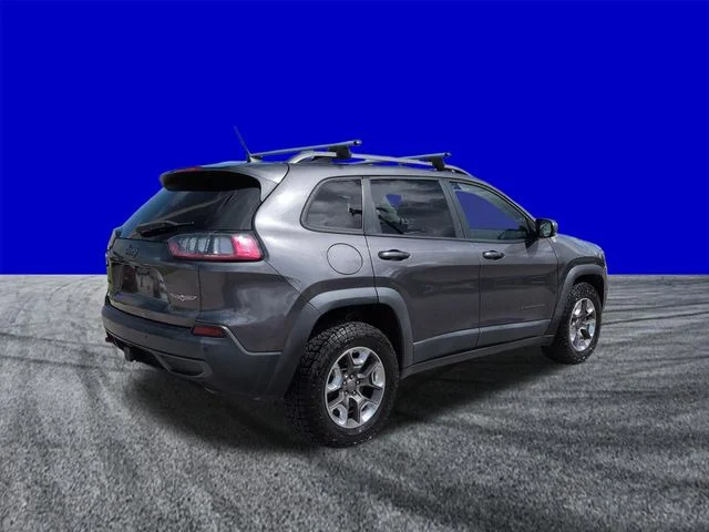 Used 2019 Granite Crystal Clearcoat Metallic Jeep Trailhawk image 4