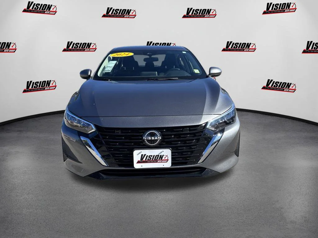 Used 2024 Gray Nissan SV image 12