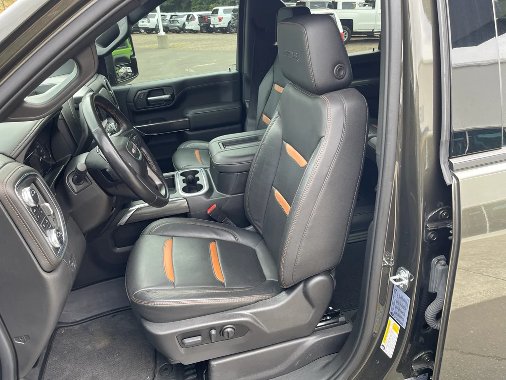 2022 GMC Sierra 2500HD AT4 - Photo 25