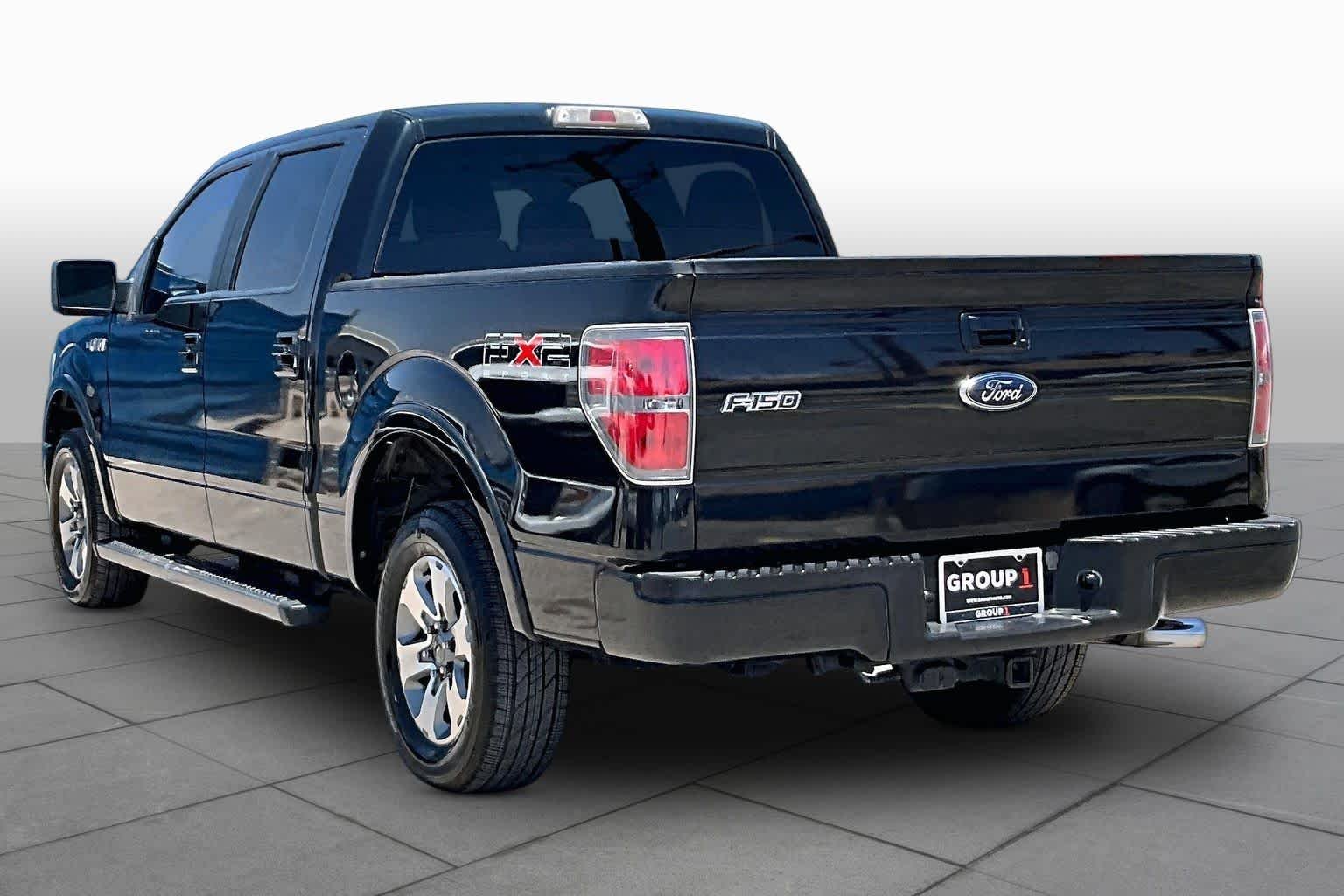 Used 2010 Tuxedo Black Ford XLT image 10