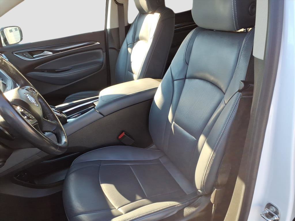 2021 Buick Enclave Premium - Photo 13