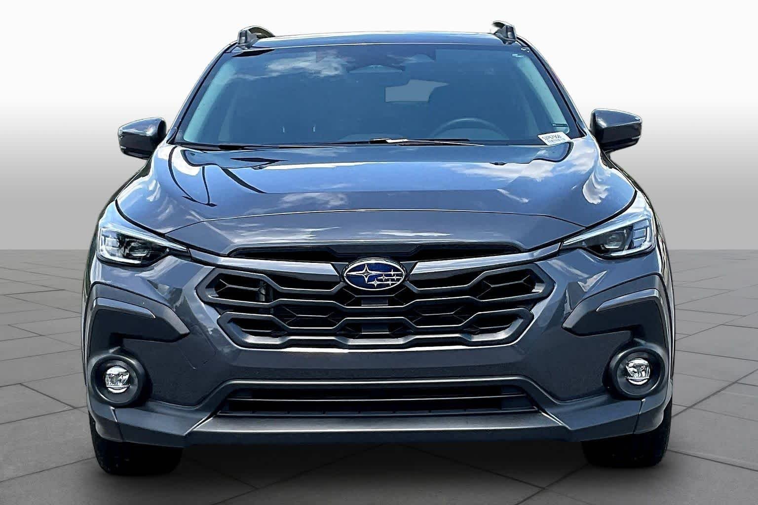 Used 2025 Magnetite Gray Metallic Subaru Limited image 4