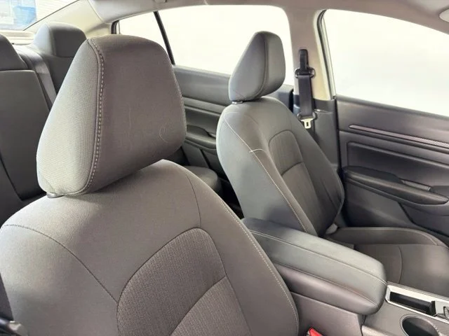 Used 2025 Glacier White Nissan SV image 37