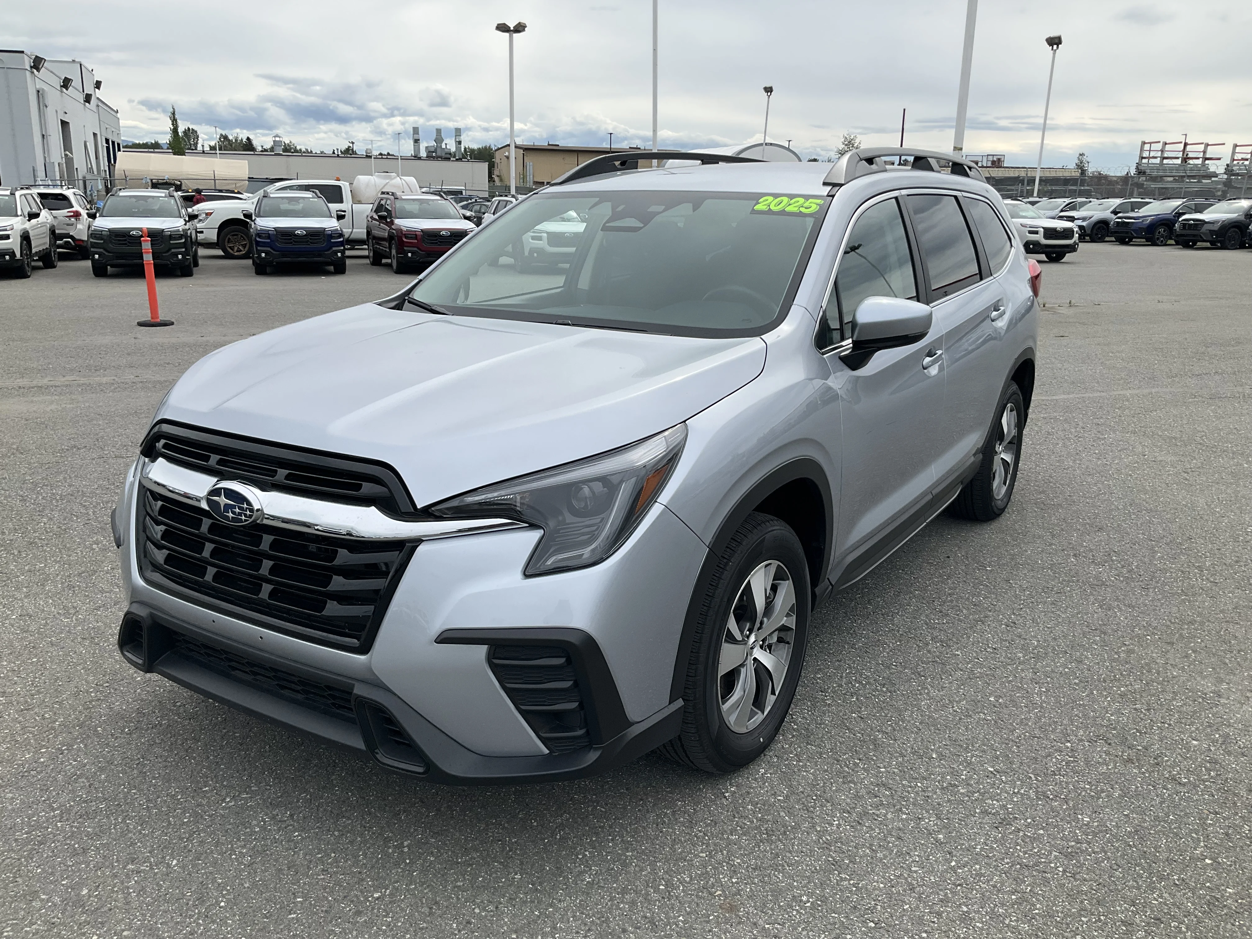 Used 2025 Ice Silver Metallic Subaru Premium image 1