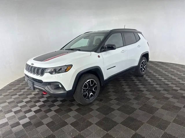 Used 2025 White Jeep Trailhawk image 3
