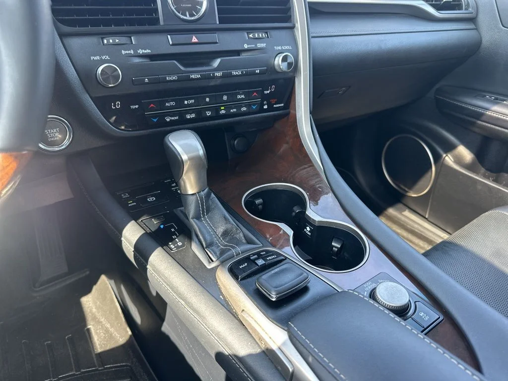Used 2018 Silver Lexus 350 image 17