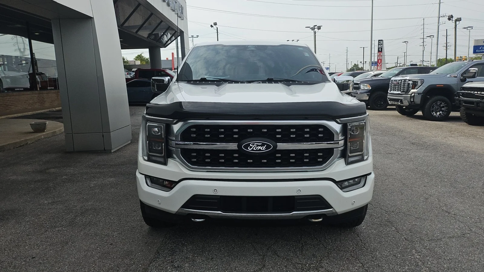 Used 2022 White Ford Platinum 4WD image 7
