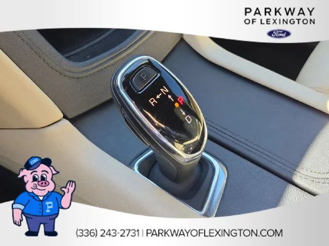 Used 2019 White Cadillac Premium Luxury image 26