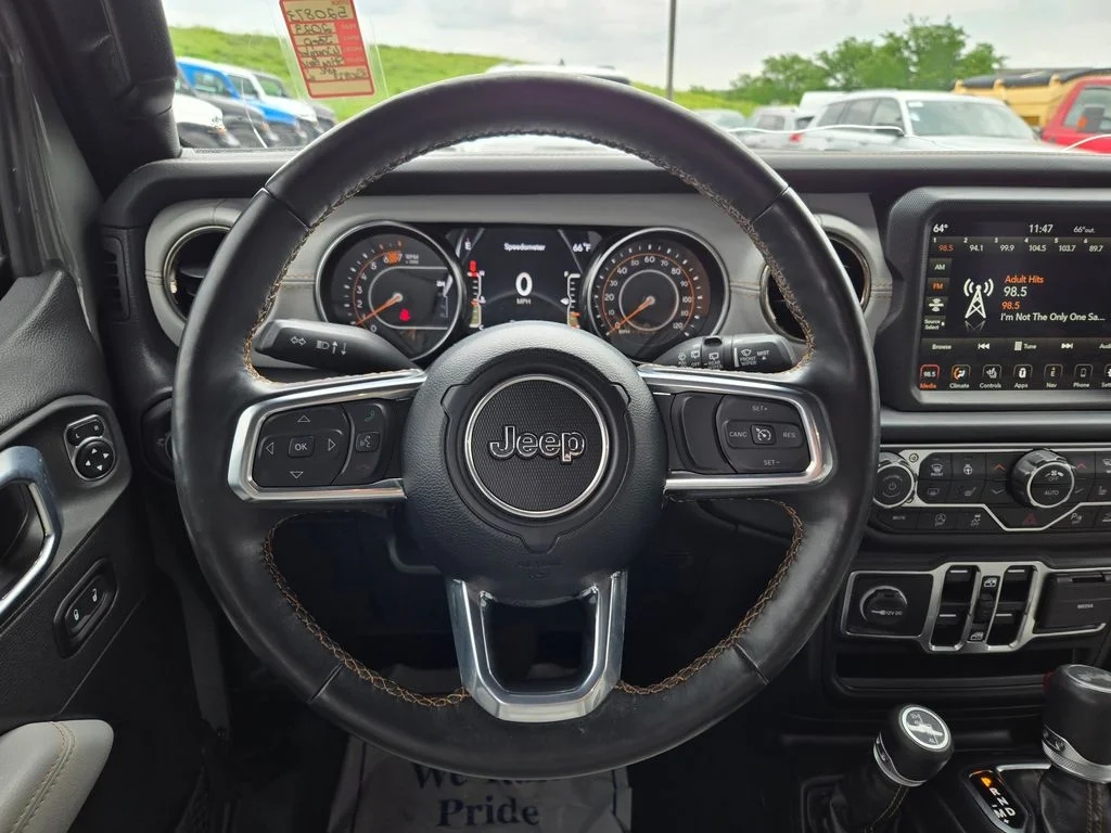 Used 2023 Gray Jeep Sahara image 20