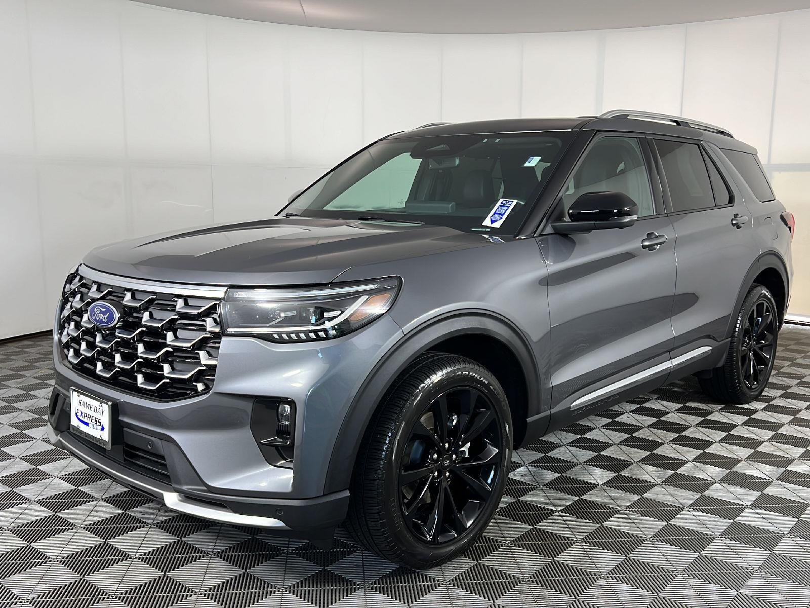 Used 2025 Carbonized Gray Ford Platinum image 28