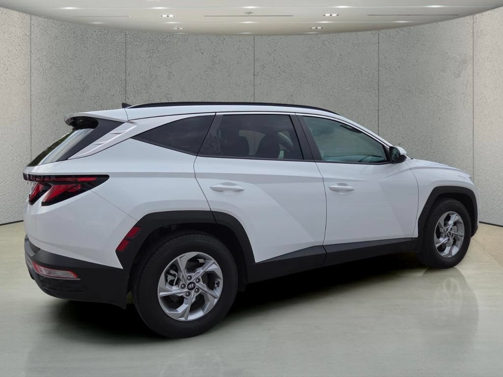 Used 2024 White Pearl Hyundai SEL image 3