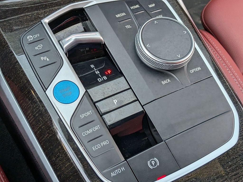 Used 2023 Gray BMW eDrive35 image 35