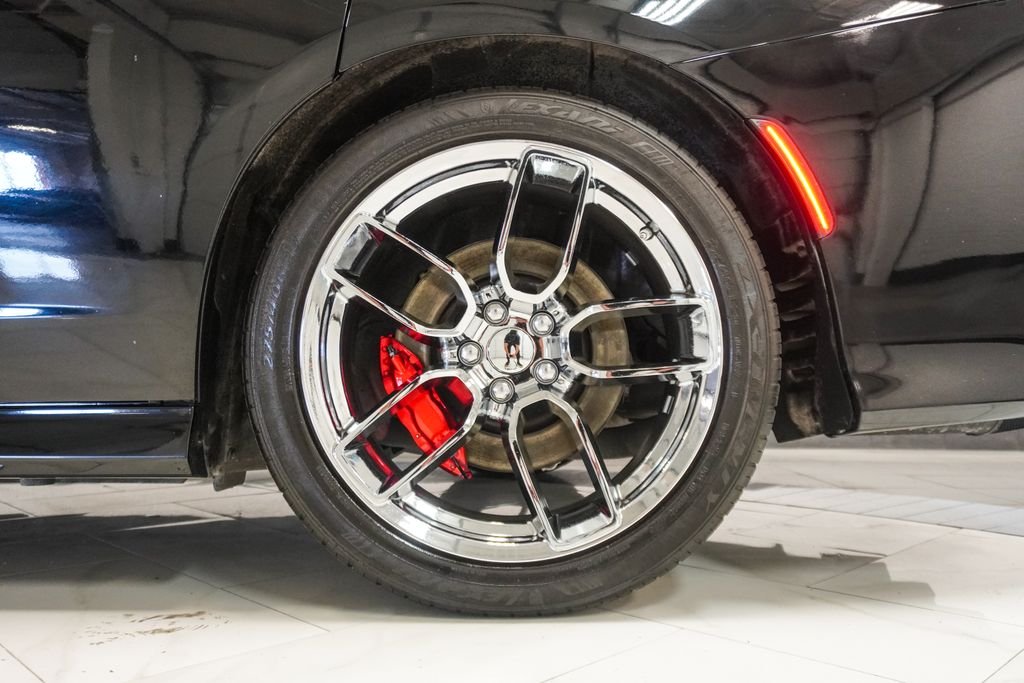 Used 2022 Black Dodge R/T Scat Pack image 33