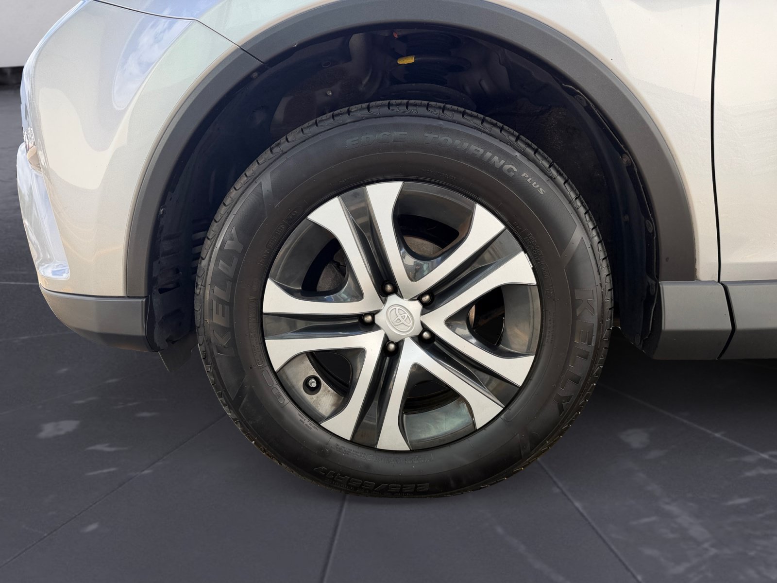 Used 2018 Silver Sky Metallic Toyota LE image 42