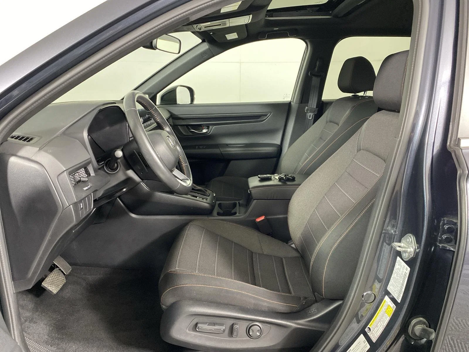 Used 2024 Meteorite Gray Metallic Honda Sport image 12
