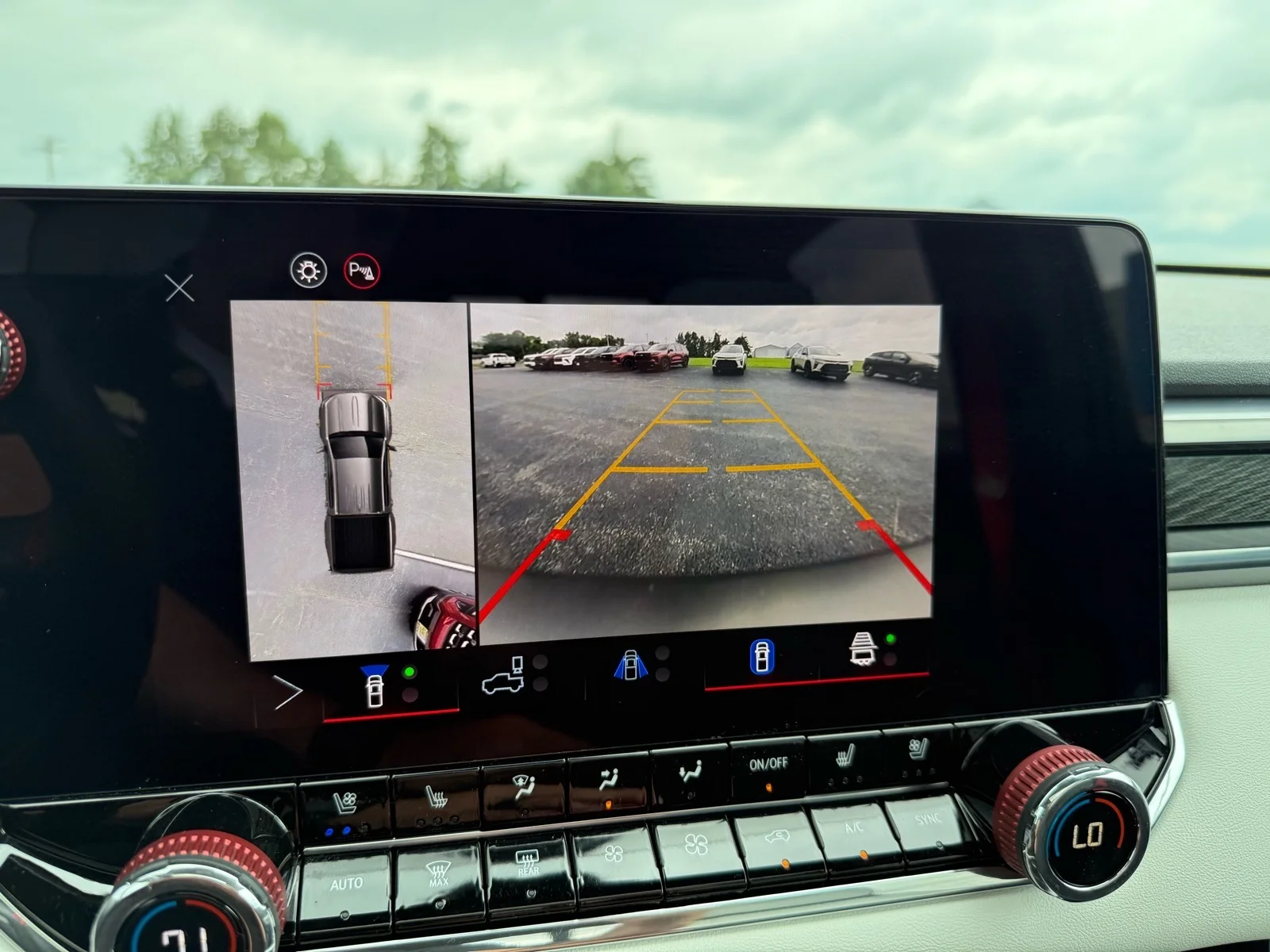 Used 2024 Onyx Black GMC AT4X image 30