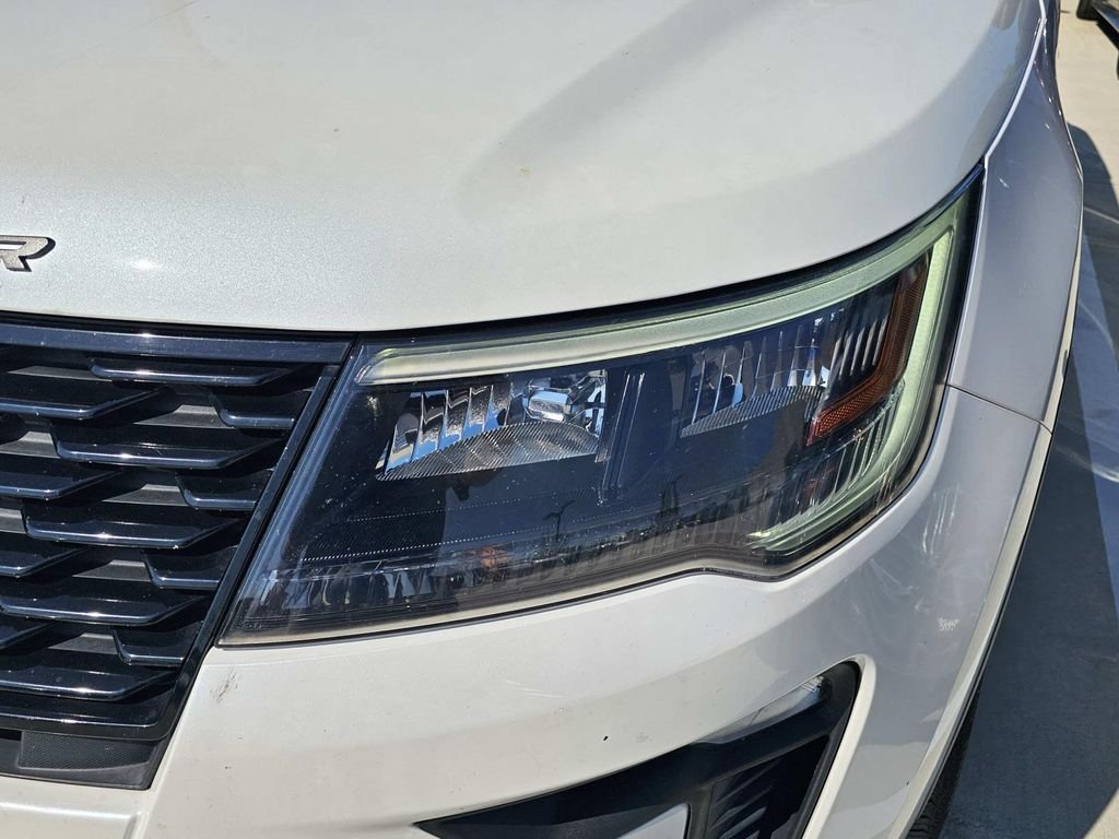 Used 2018 White Ford Sport image 6