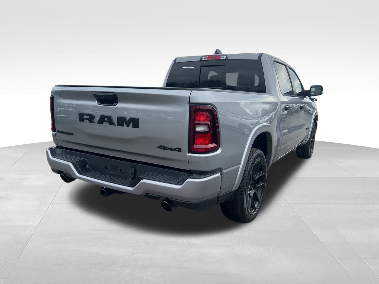 New 2026 Billet Silver Metallic Clear-Coat Exterior Paint RAM Laramie image 6