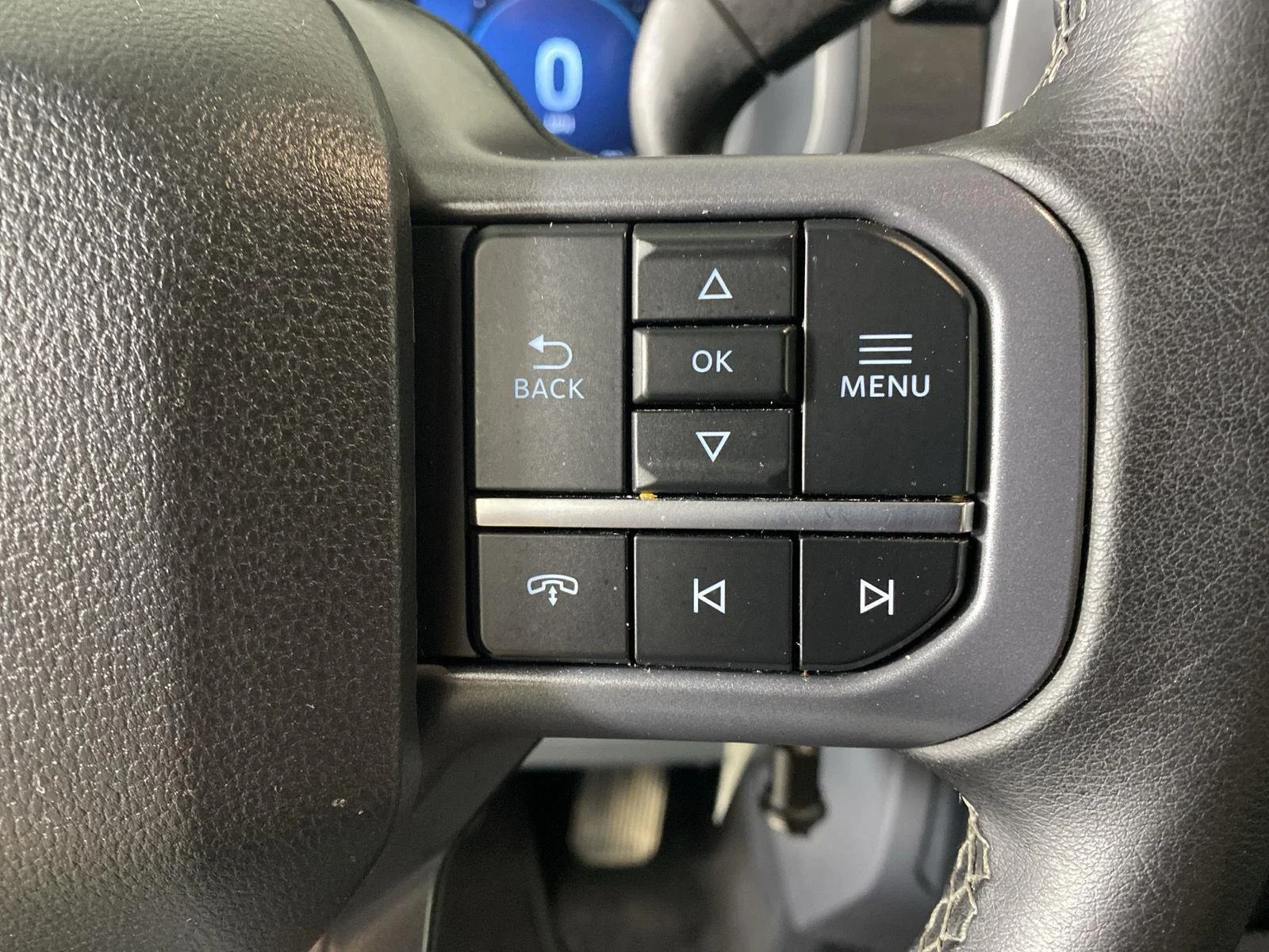 Used 2025 Agate Black Ford XLT image 18