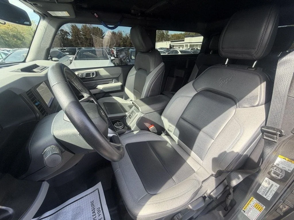 Used 2022 Carbonized Gray Metallic Ford  image 13