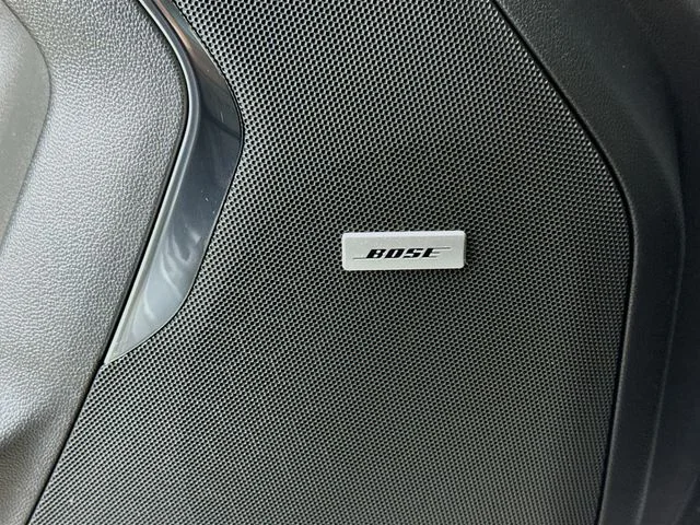 Used 2025 Gray Chevrolet Z71 image 19
