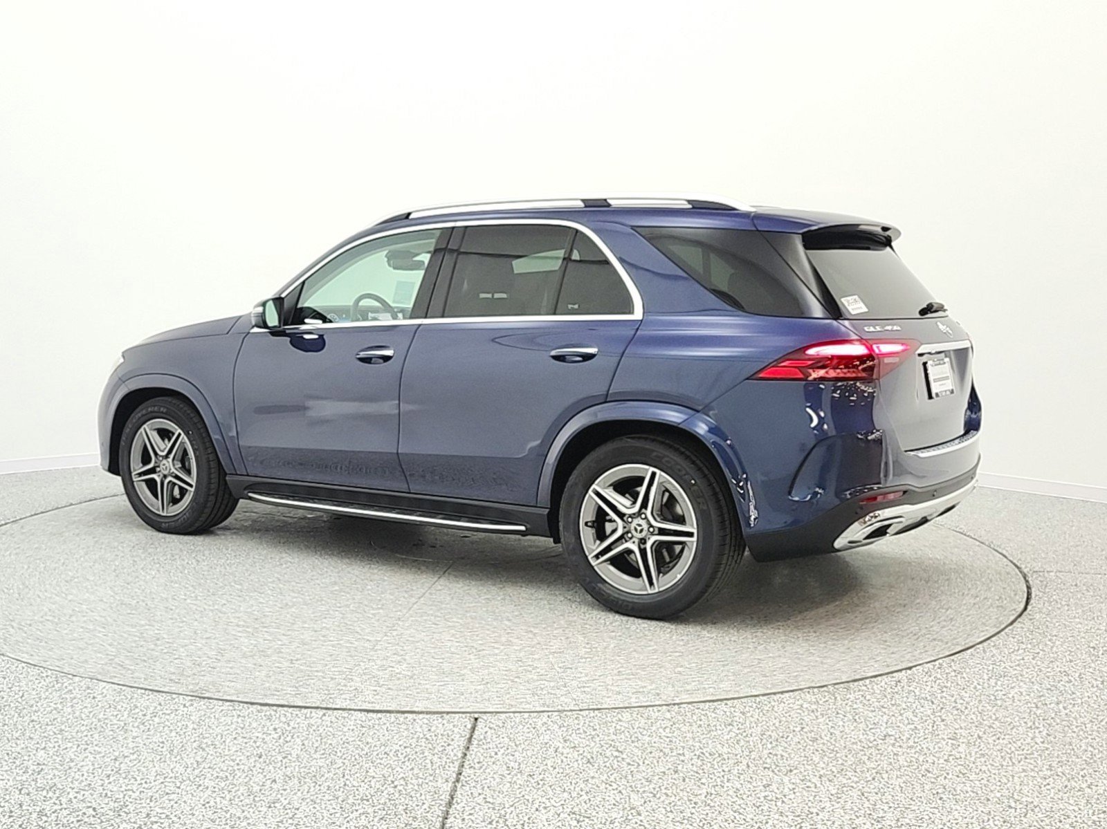 2026 Mercedes-Benz GLE GLE450 - Photo 30