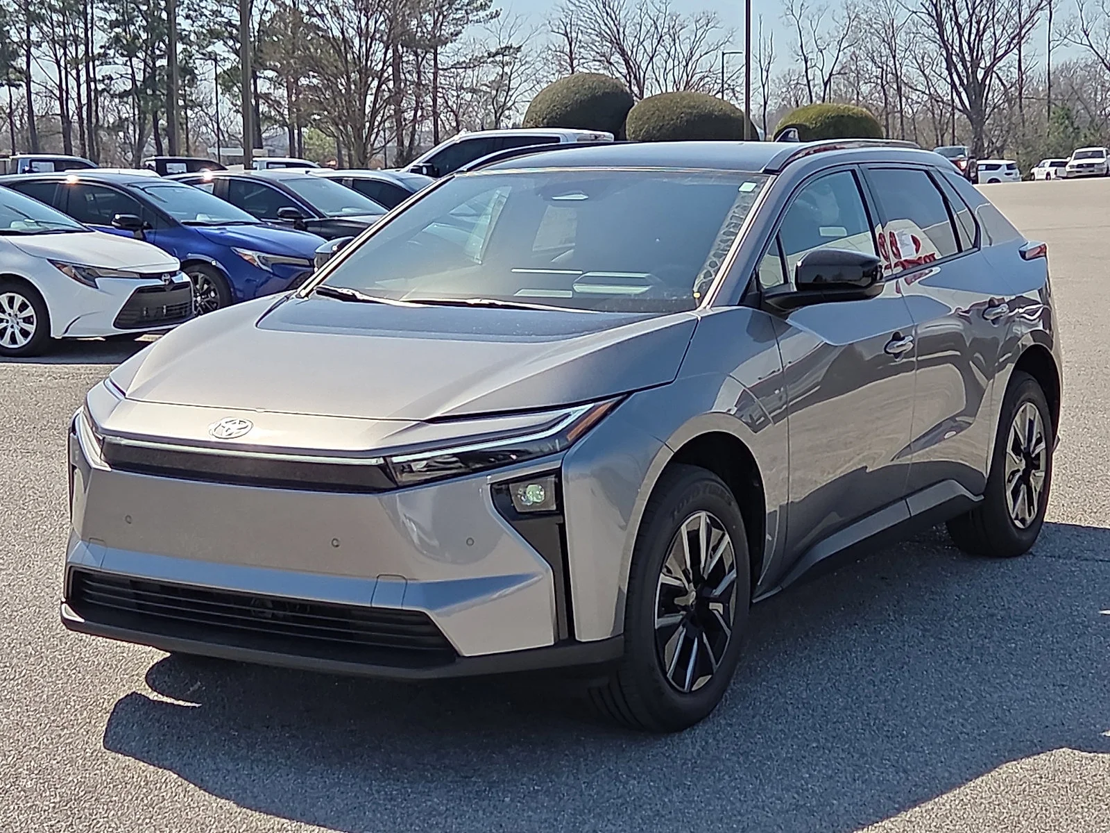 New 2026 Heavy Metal Toyota XLE Plus image 2