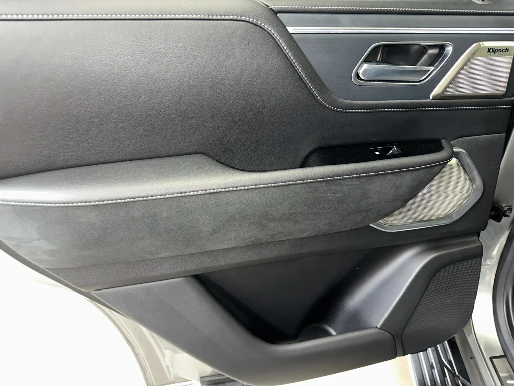 Certified Used 2025 Dynamic Metal INFINITI SENSORY image 18