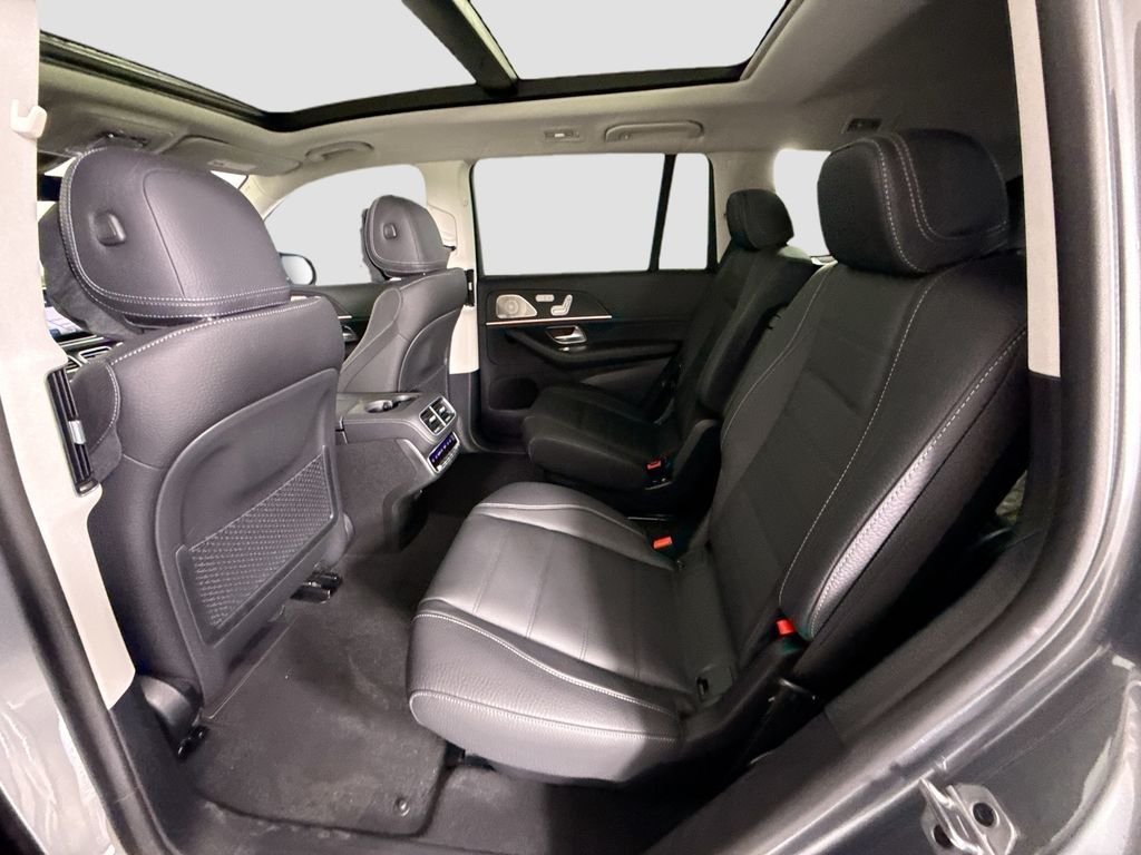 New 2026 Selenite Grey Metallic Mercedes-Benz GLS 450 image 23