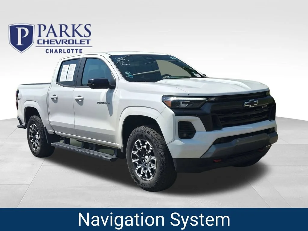 Used 2023 Summit White Chevrolet Z71 image 1