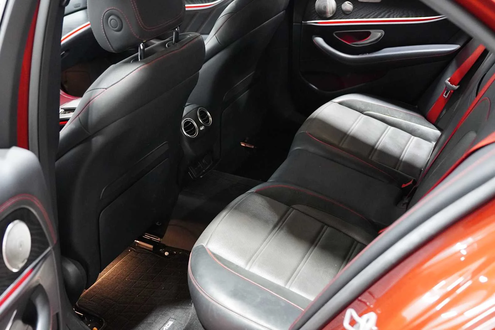 Used 2022 MANUFAKTUR Cardinal Red Mercedes-Benz AMG® E 53 image 21