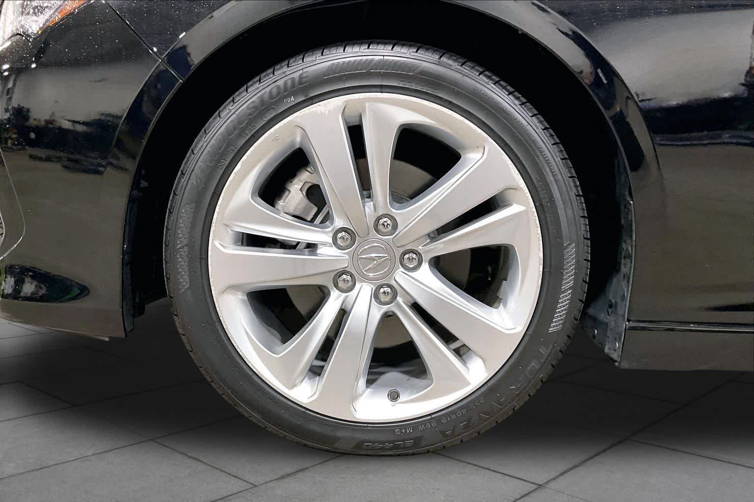 Certified Used 2023 Majestic Black Pearl Acura TECH image 11