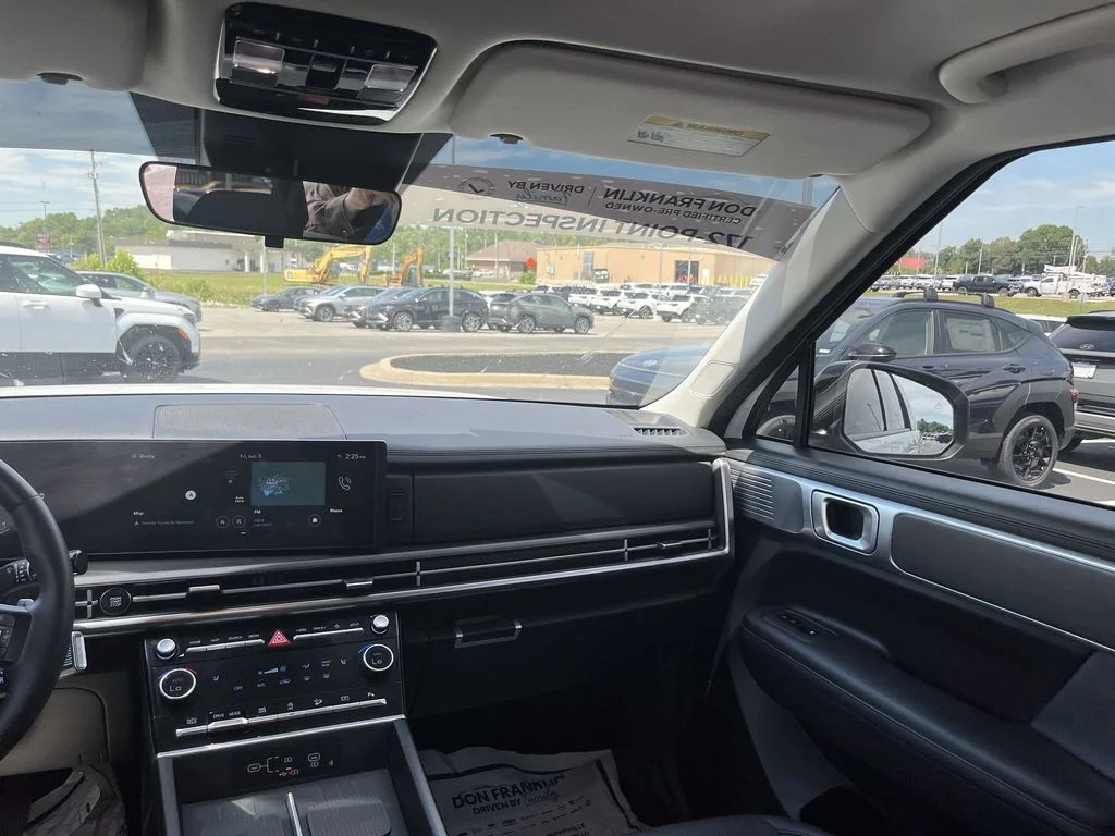 Used 2024 White Hyundai XRT image 11