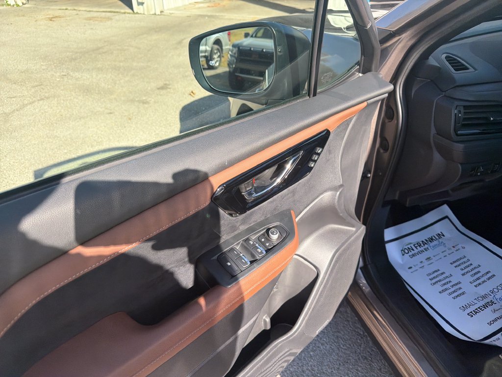 Used 2025 Brown Subaru Touring image 11
