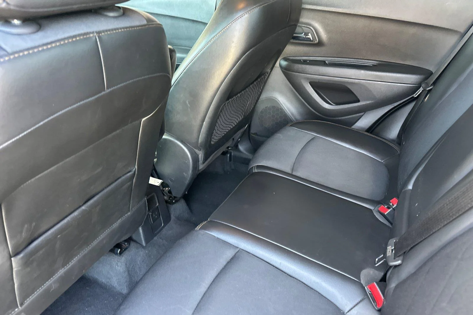 Used 2017 Mosaic Black Metallic Chevrolet LT image 12